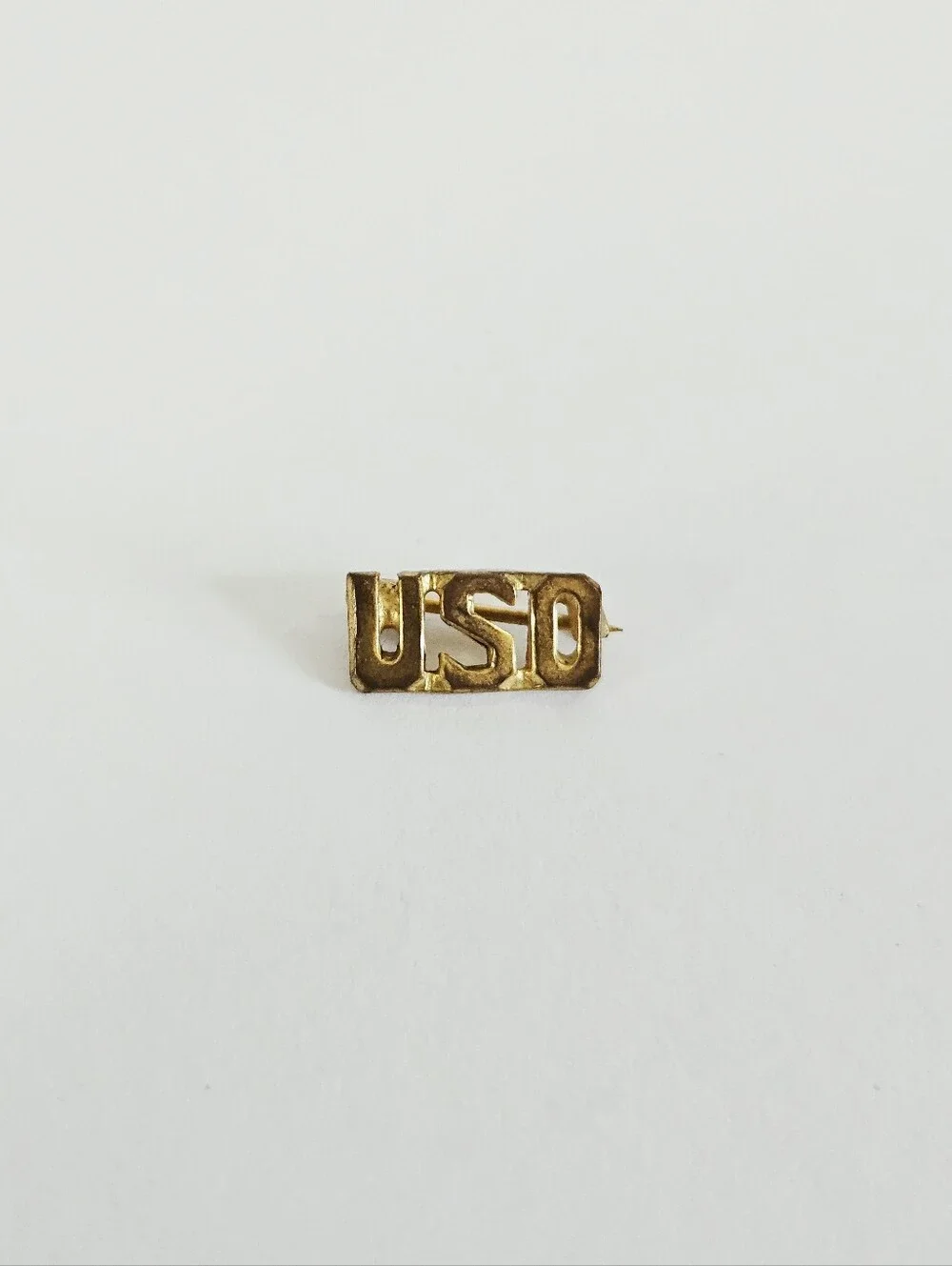 Vintage USO WWII United Service Organizations Gold-Plated Brass Small Lapel Pin
